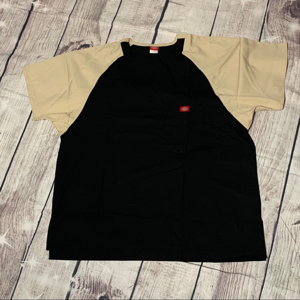 NEW MENS SMALL DICKIES BLACK / TAN SCRUB TOP